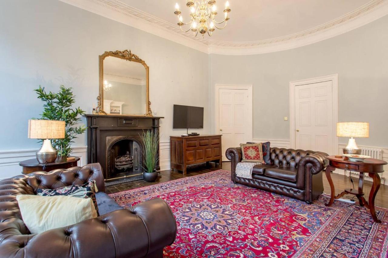 Appartement Joivy Converted Flat In Historic Building In New Town *